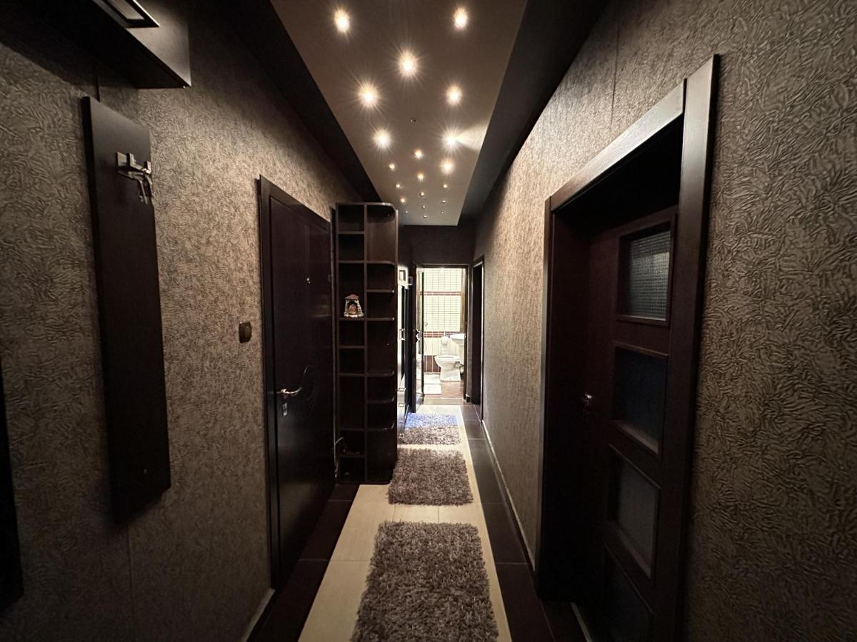 Gh Apartment Vratza Vraca Kültér fotó