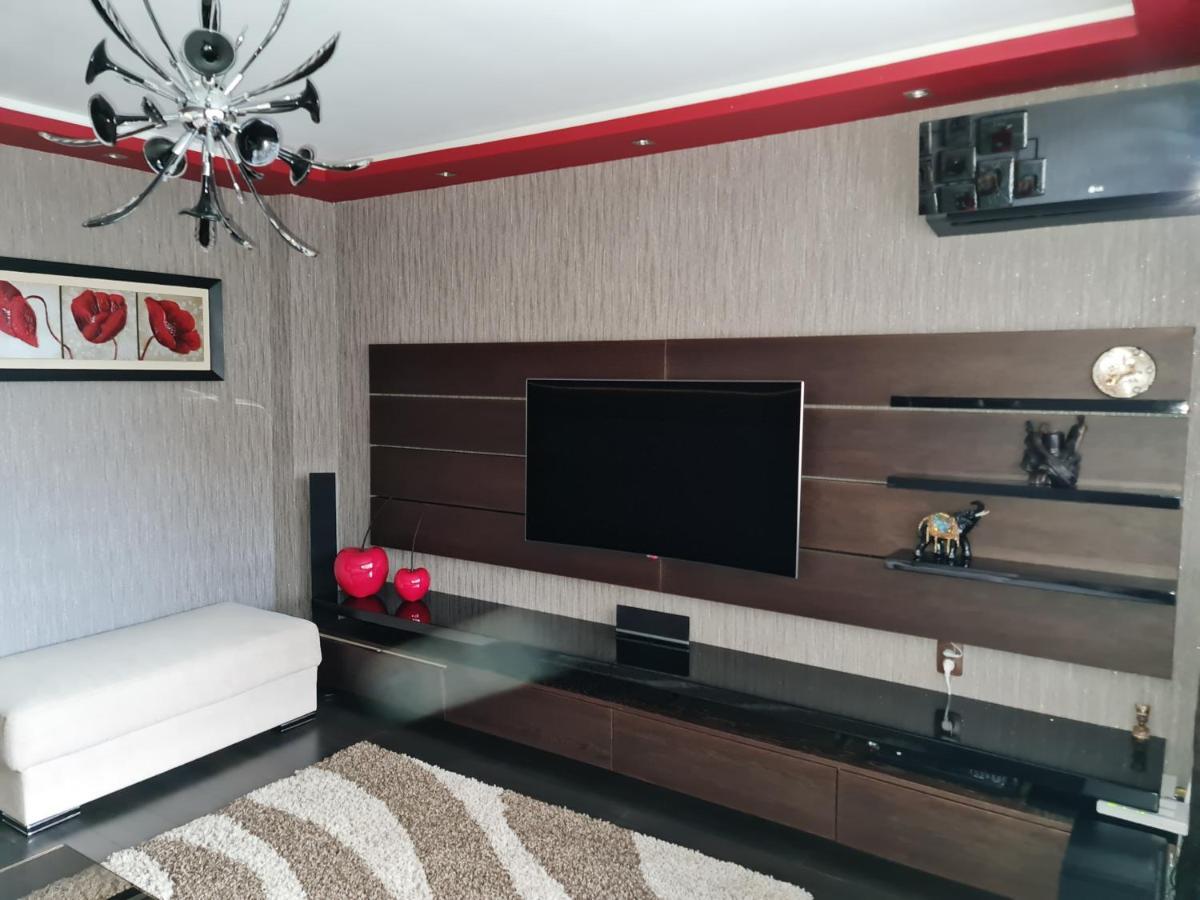 Gh Apartment Vratza Vraca Kültér fotó